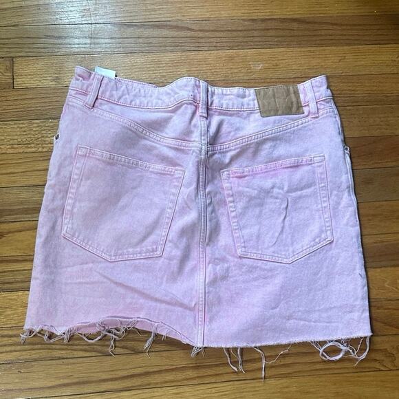 H&M Pink Denim Mini Skirt – Frayed Hem, Size 14 - Picture 6 of 8